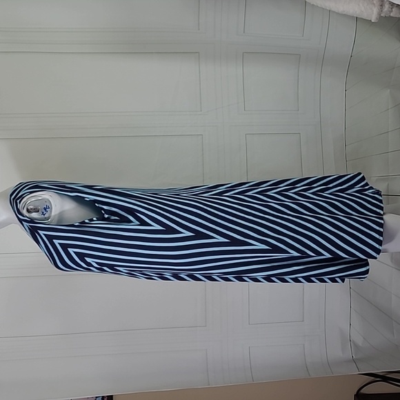 Chelsea & Theodore SZ 2X Dress Blue Chevron Stretch Summer Knee Length TINY FLAW - Picture 4 of 6